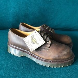 NWT NBW VINTAGE MADE IN ENGLAND STEEL TOE DOCS